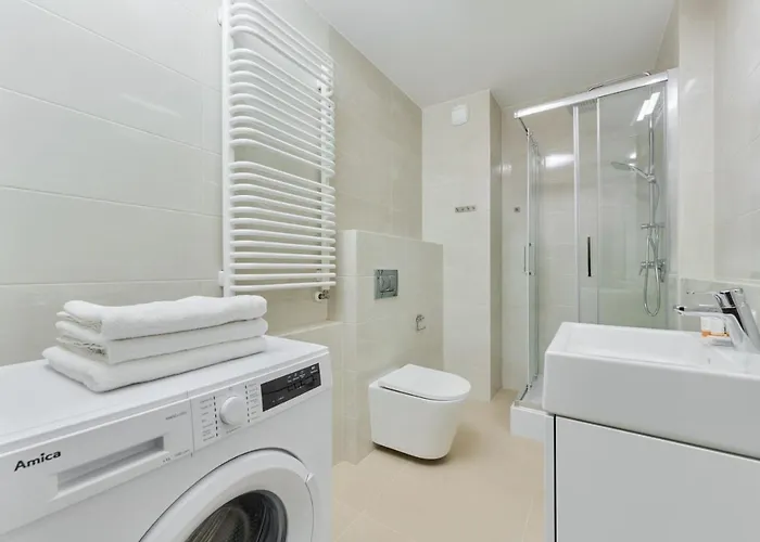 Modern Elegance With Ac By Renters Lejlighed *