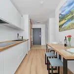 아파트 Modern Elegance With Ac By Renters