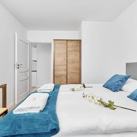 Modern Elegance With Ac By Renters * 브로츠와프