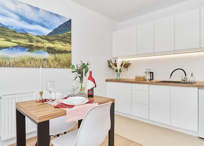 Διαμέρισμα Modern Elegance With Ac By Renters Βρότσλαβ