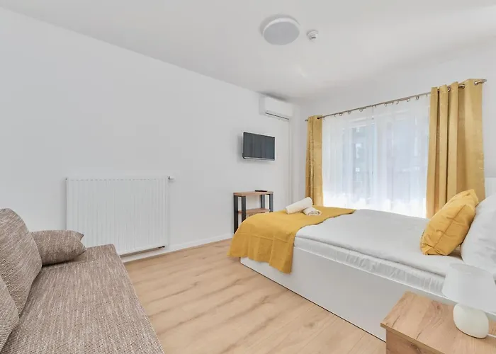 Modern Elegance With Ac By Renters *